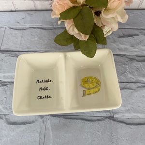 Rae Dunn MEASURE . MAKE. CREATE. organizer dish